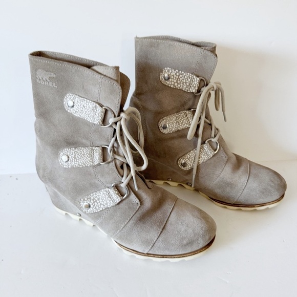 Sorel Joan of Arctic Wedge Mid Boot Women's Dove/White 9.5 - Picture 12 of 13